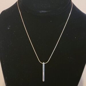 Goldtone Bar Pendant NWOT